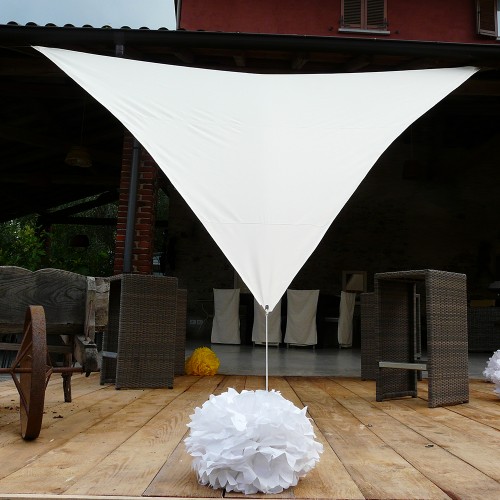 Umbrellas and Sails - Triangular Water Repellent Anti-mould Shade Sail Manta Small