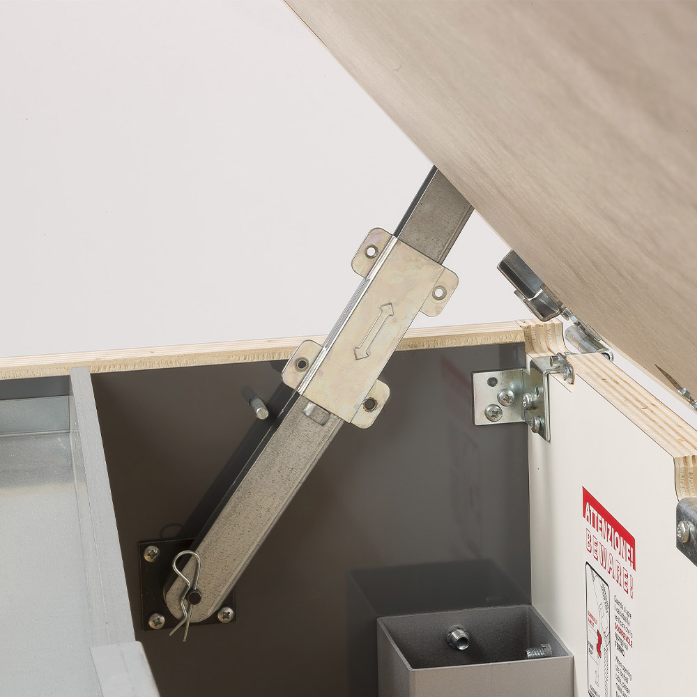 Indoor football table - Garlando Maracanà White Professional Foosball Table Football Table With Retractable Rods And Coin Mechanism