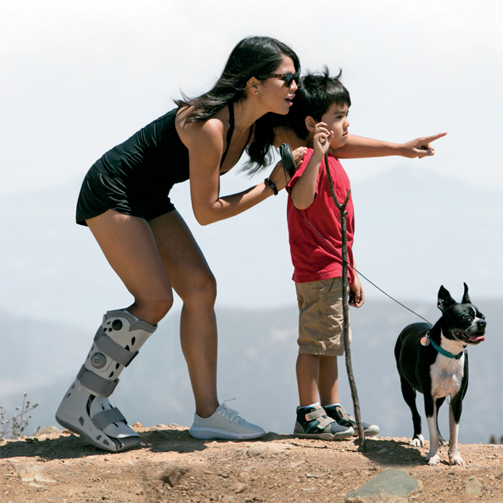 Foot braces - Donjoy Airselect Elite Orthopedic High Boot Foot Brace And 4 Air Chambers