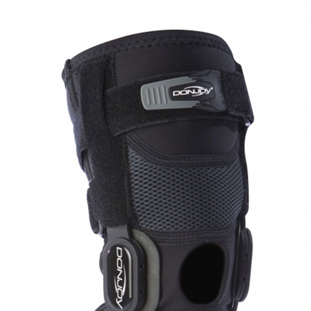 Knee braces - Donjoy Knee Brace Closed Knee Brace 4 Points Playmaker Ii Spacer