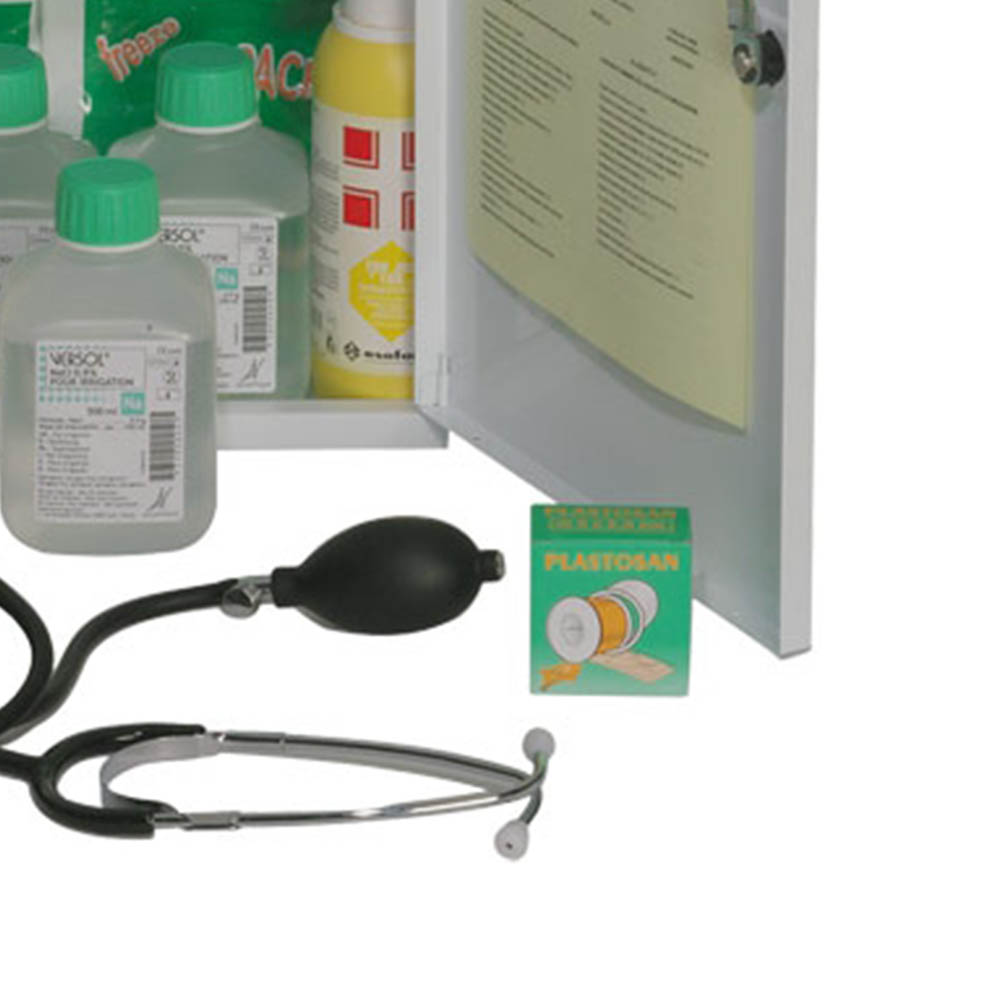 Boxes and Cabinets - Intermed Metal Cabinet With 3 Compartments And 2 Internal Shelves For First Aid