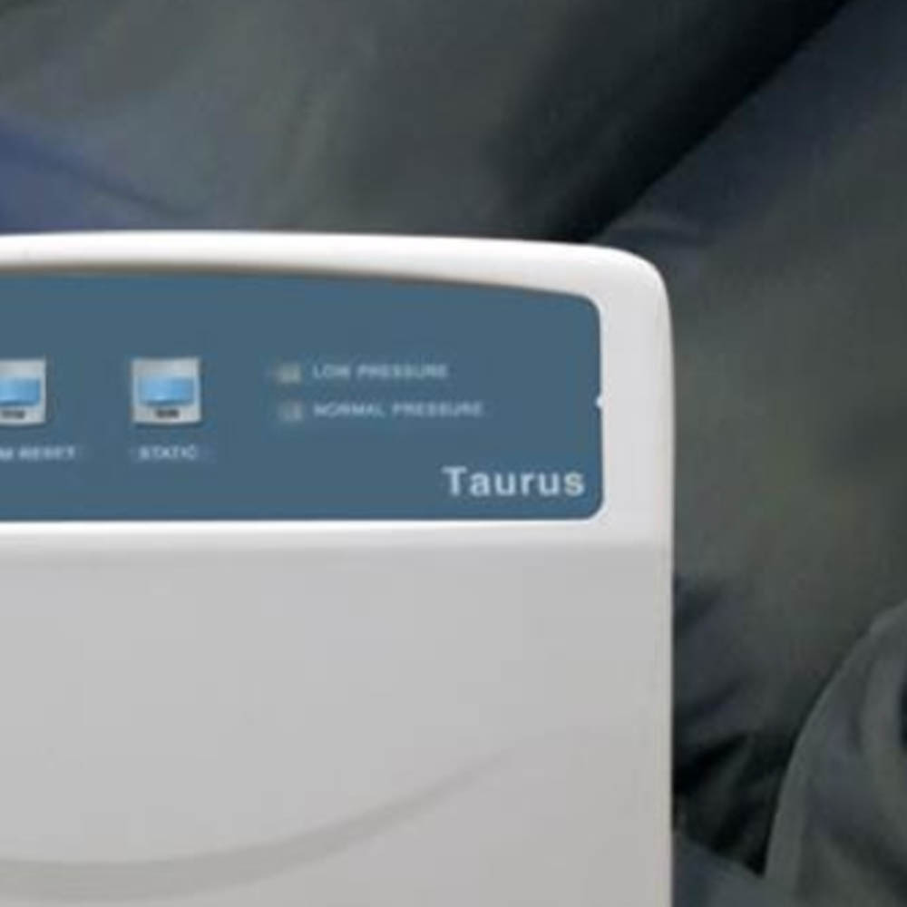 Accessories Pillows/Mattresses - Intermed 3-way Compressor For Taurus Iv Andecubitus Kit  