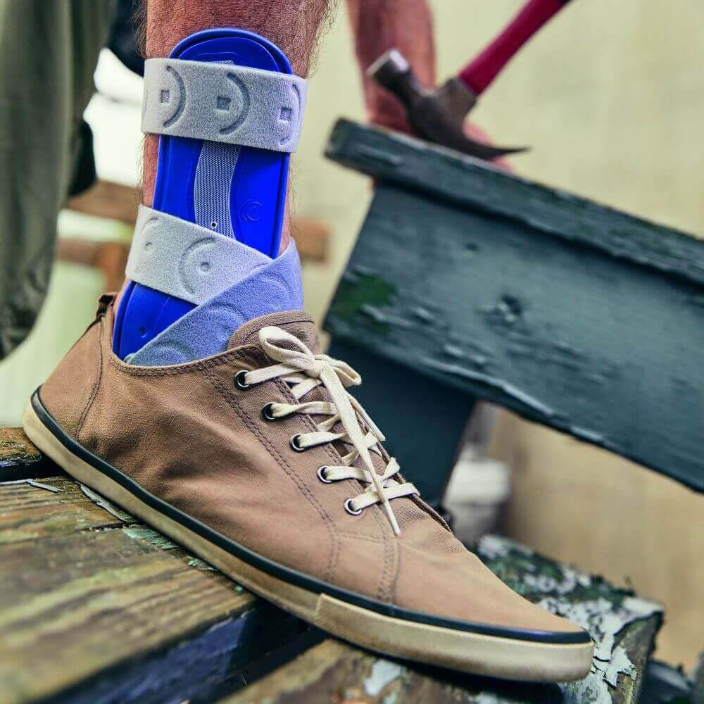 Ankle braces - Bauerfeind Malleoloc Brace For Stabilizing The Left Tibiotarsal Joint