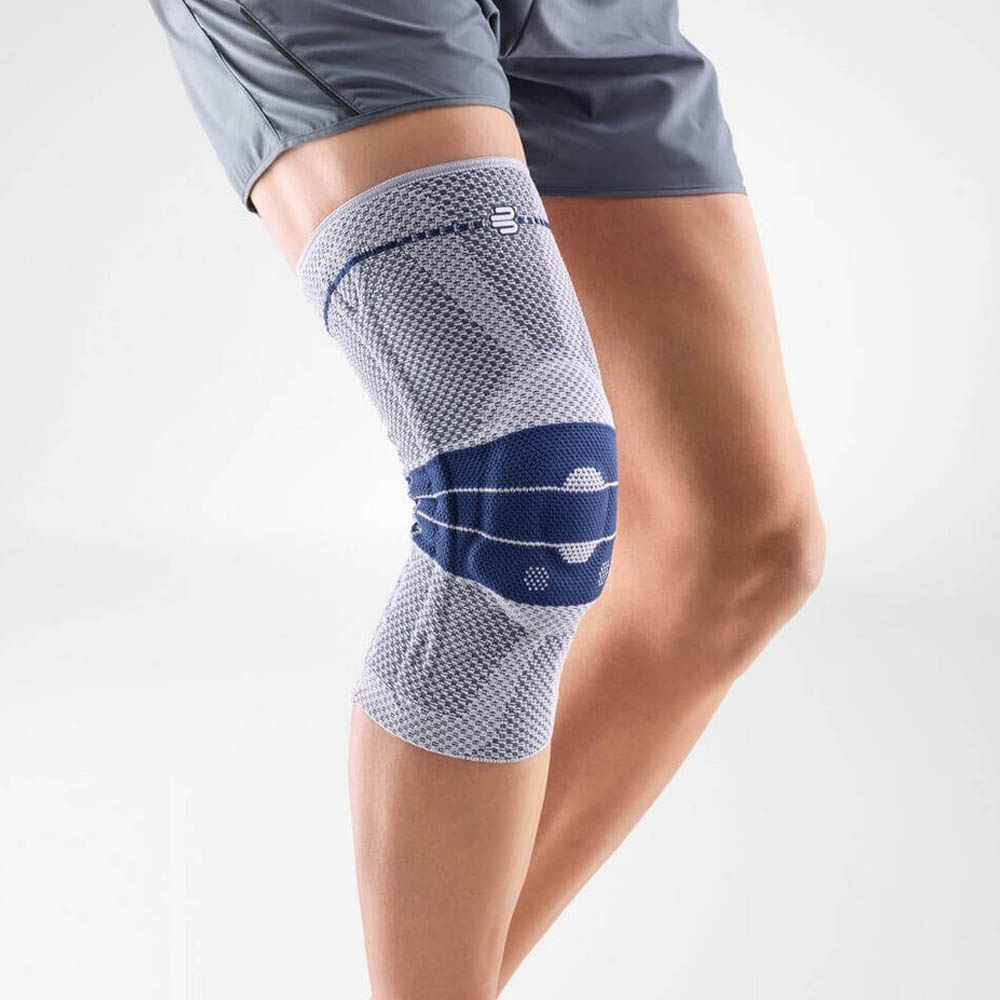Knee braces - Bauerfeind Genutrain Titan Knee Brace For Relief And Stabilization