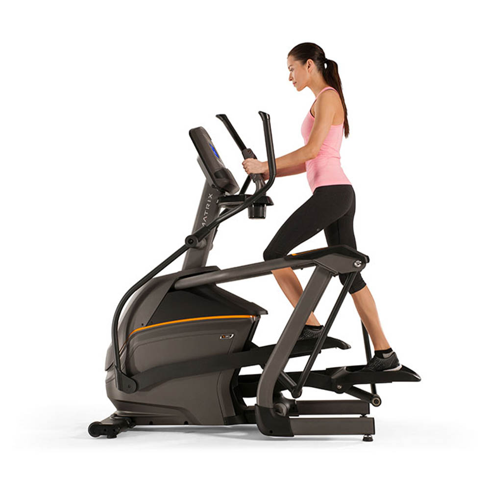 Elliptical - Matrix E30 Elliptical With Xr Console