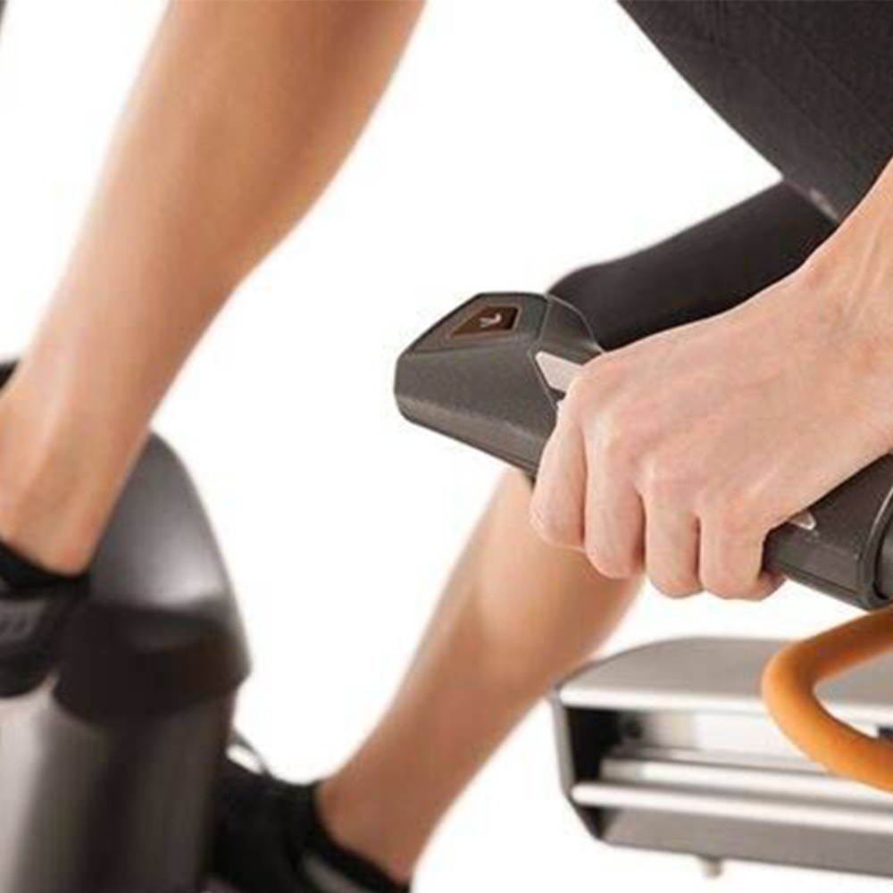 Exercise bikes/pedal trainers - Matrix Exercise Bike Gym Recumbent Bike R50 With Xer Console