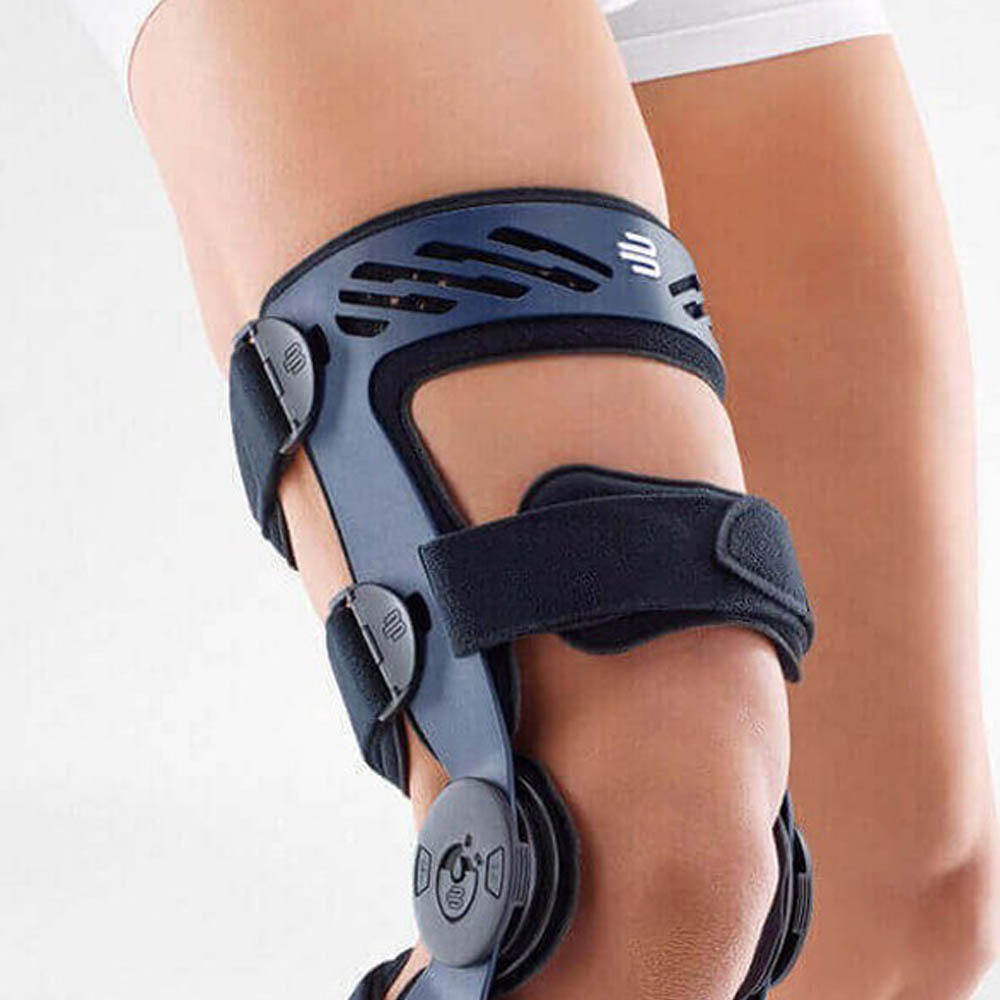 Knee braces - Bauerfeind Softec Genu Knee Brace, Black, Left, For Stabilization