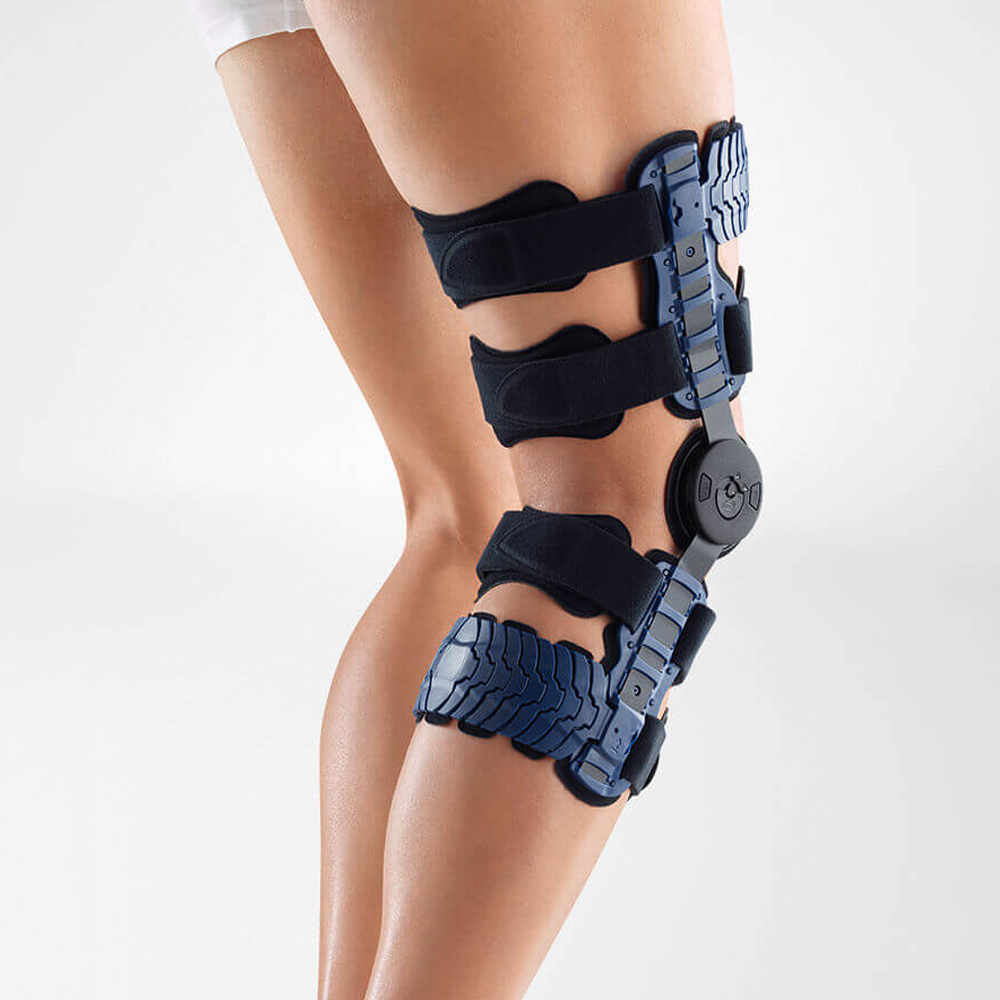 Knee braces - Bauerfeind Secutec Genu Flex Pcl 4-point Knee Brace Right