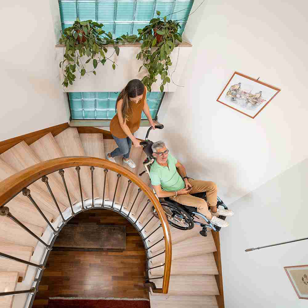 Stairlift - Antano Gecko 160kg Anti-tip Wheeled Stairlift For Elderly And Disabled People